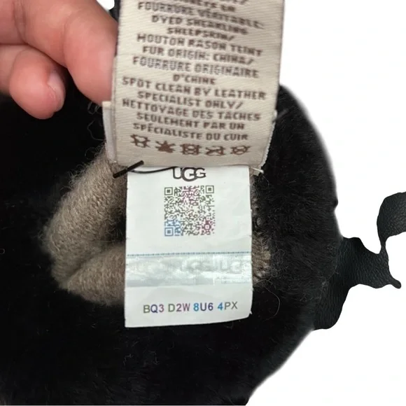 UGG Shorty Sheepskin Shearling-Cuff Black Leather Gloves Size Small - Picture 7 of 7